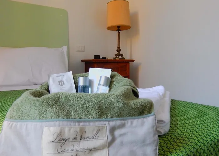 Gini Bed & Breakfast 4*